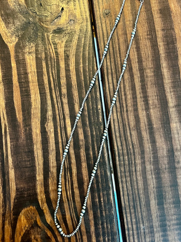 SINGLE STRAND GRADUATED BEAD NECKLACE