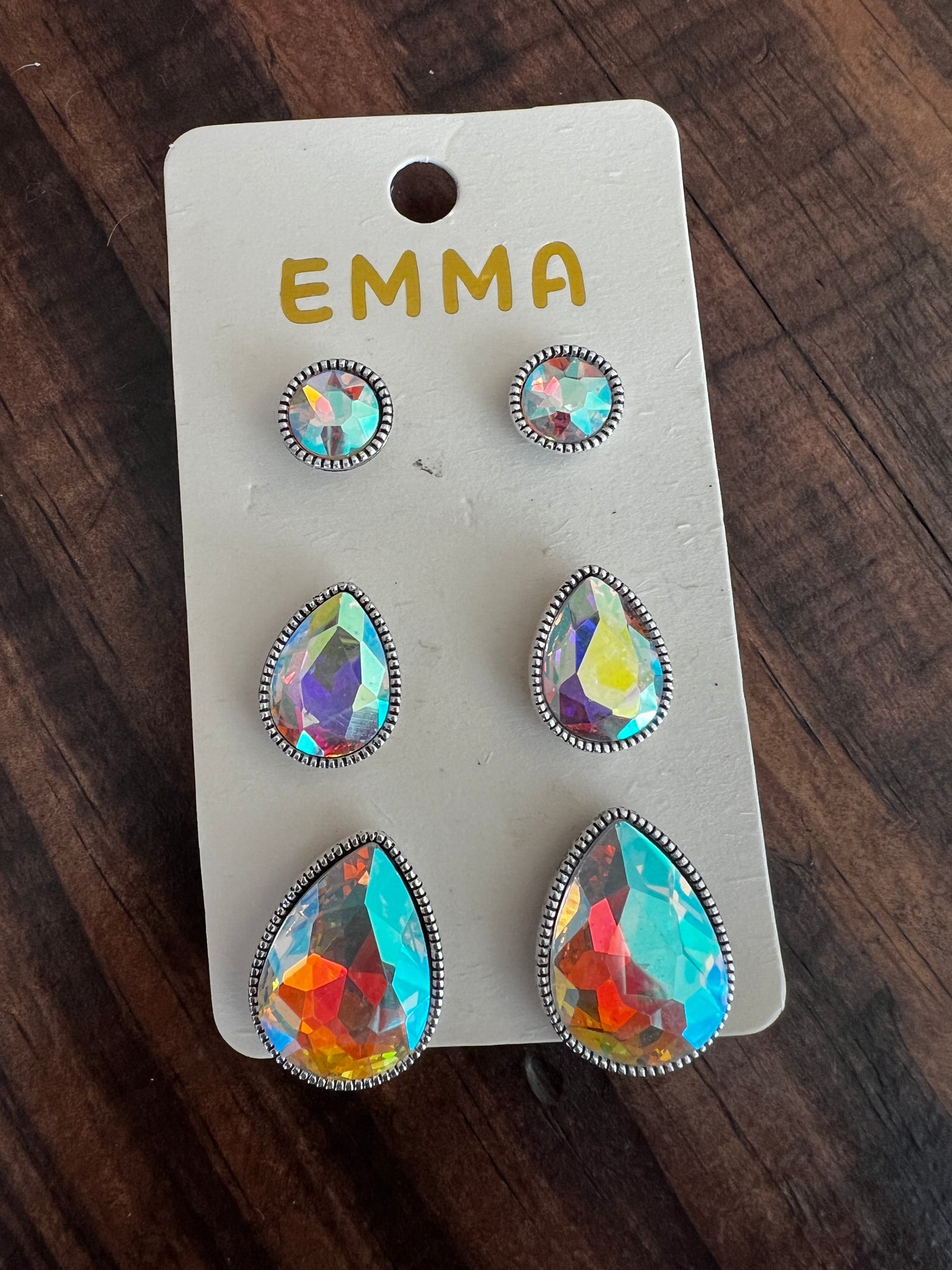 AB STONE 3 PC STUD EARRINGS