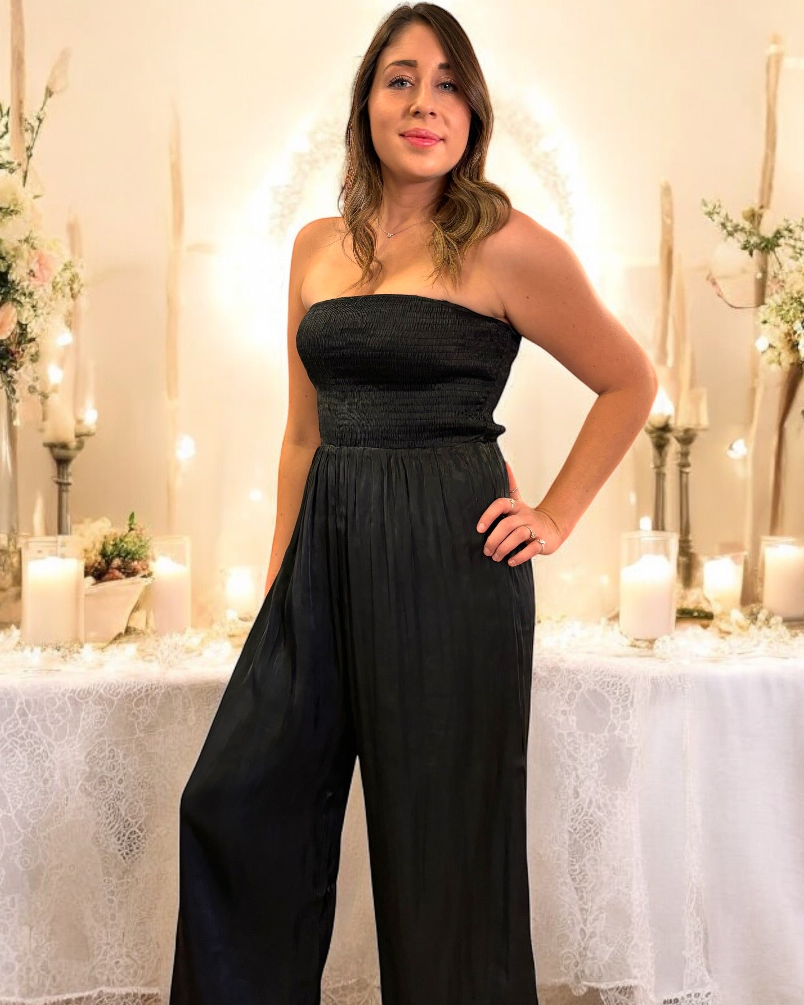 BLACK SLEEVELESS JUMPSUIT