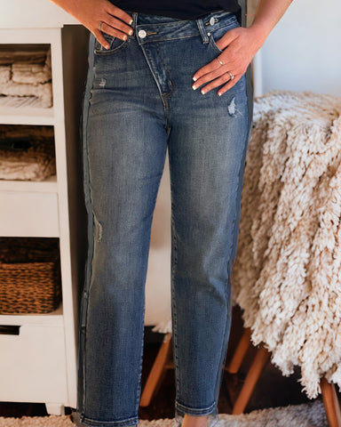 HIGH RISE CROSSOVER RISEN JEANS