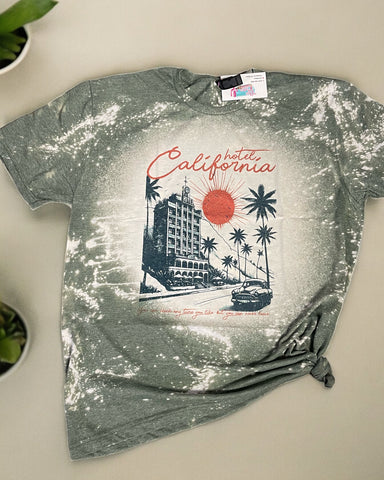 GREEN HOTEL TEE