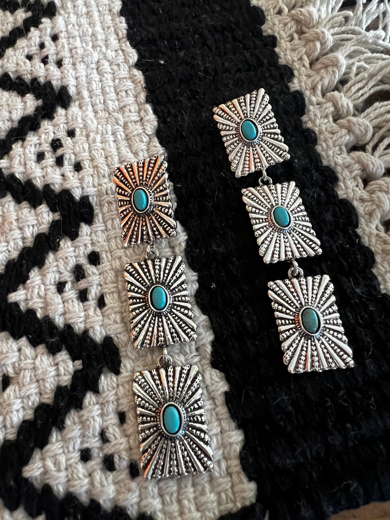 RITA CONCHO EARRINGS