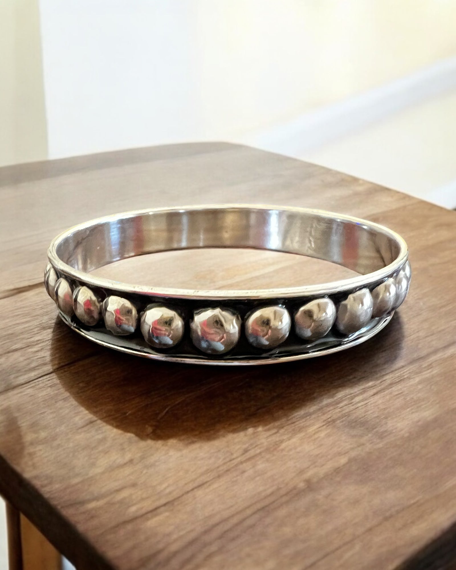 SMALL BILLET BRACELET