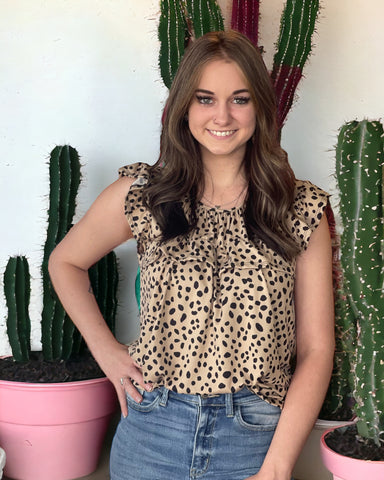 BROWN LEOPARD RUFFLE FRONT TOP