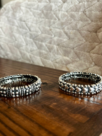 SILVER STRETCH BRACELET