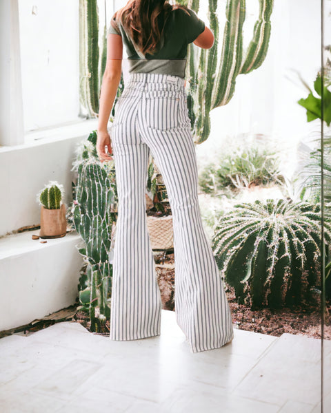 HIGH WAIST WHITE PIN STRIPE JUDY BLUE FLARE