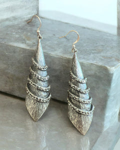 STELA DANGLE EARRINGS