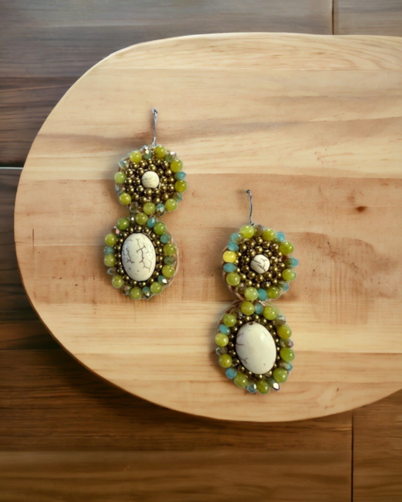 JEANA BEADED EARRING