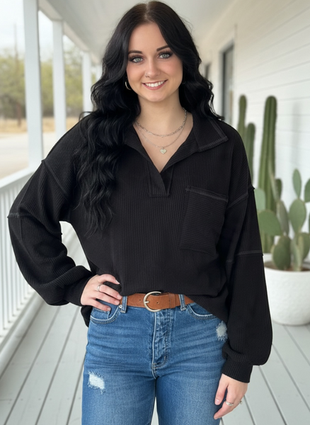 OLIVIA RIBBED BLACK PULLOVER TOP