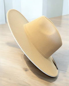 CREAM FELT HAT