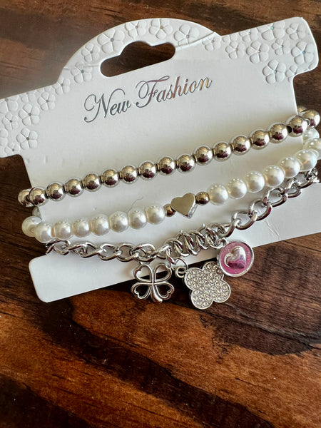 LYNN BRACELET STACK