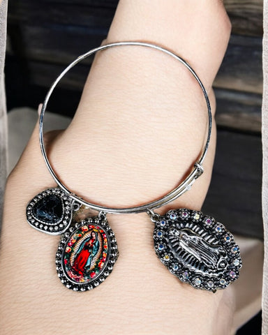 LADY GUADALUPE DANGLE BRACLET