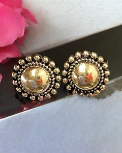 TRUDY STUD EARRINGS