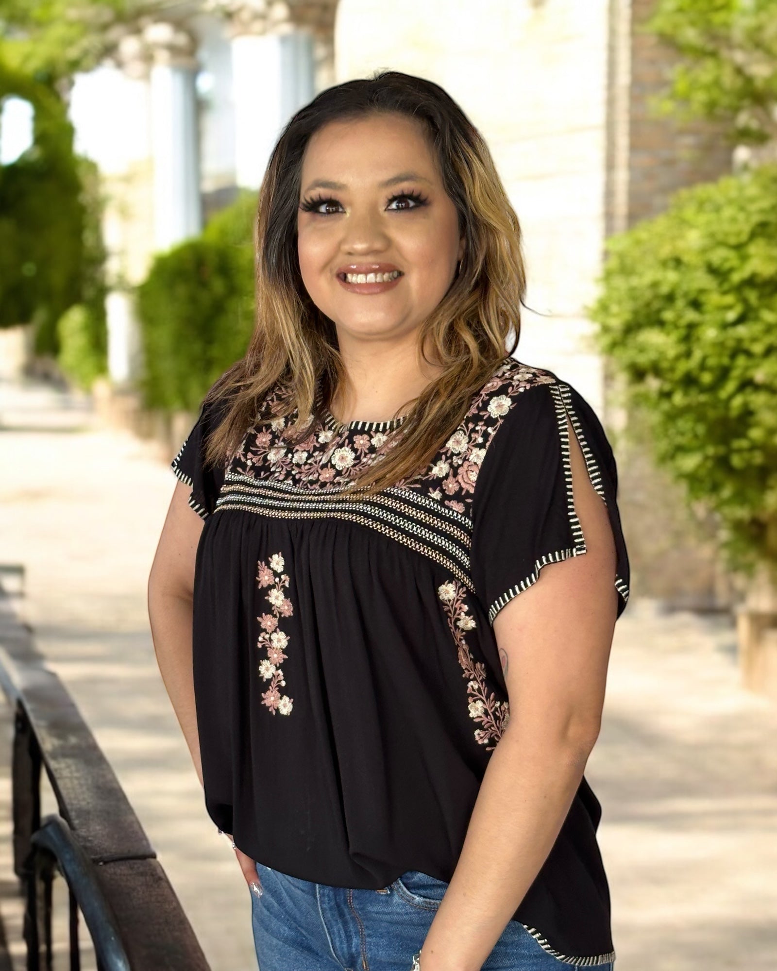 NEVA BLACK EMBROIDERED TOP