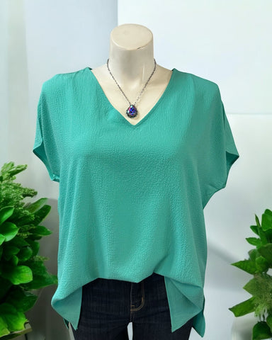 ELLA EMERALD V NECK
