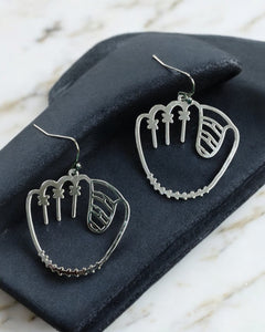 BASEBALL GLOVE SILVER EARRING