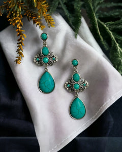 CALLIE TURQUOISE EARRING