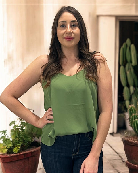 LILLY GREEN V NECK TANK