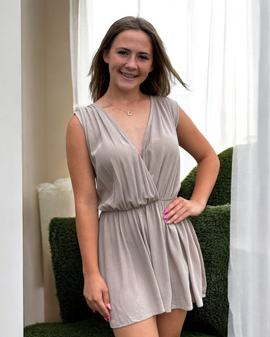 RITA MOCHA WOVEN CRINKLE OPEN BACK ROMPER