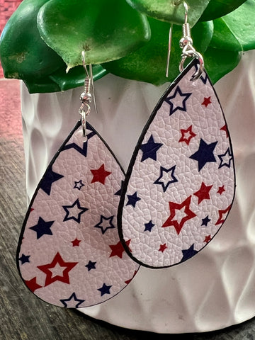 WHITE STAR EARRINGS