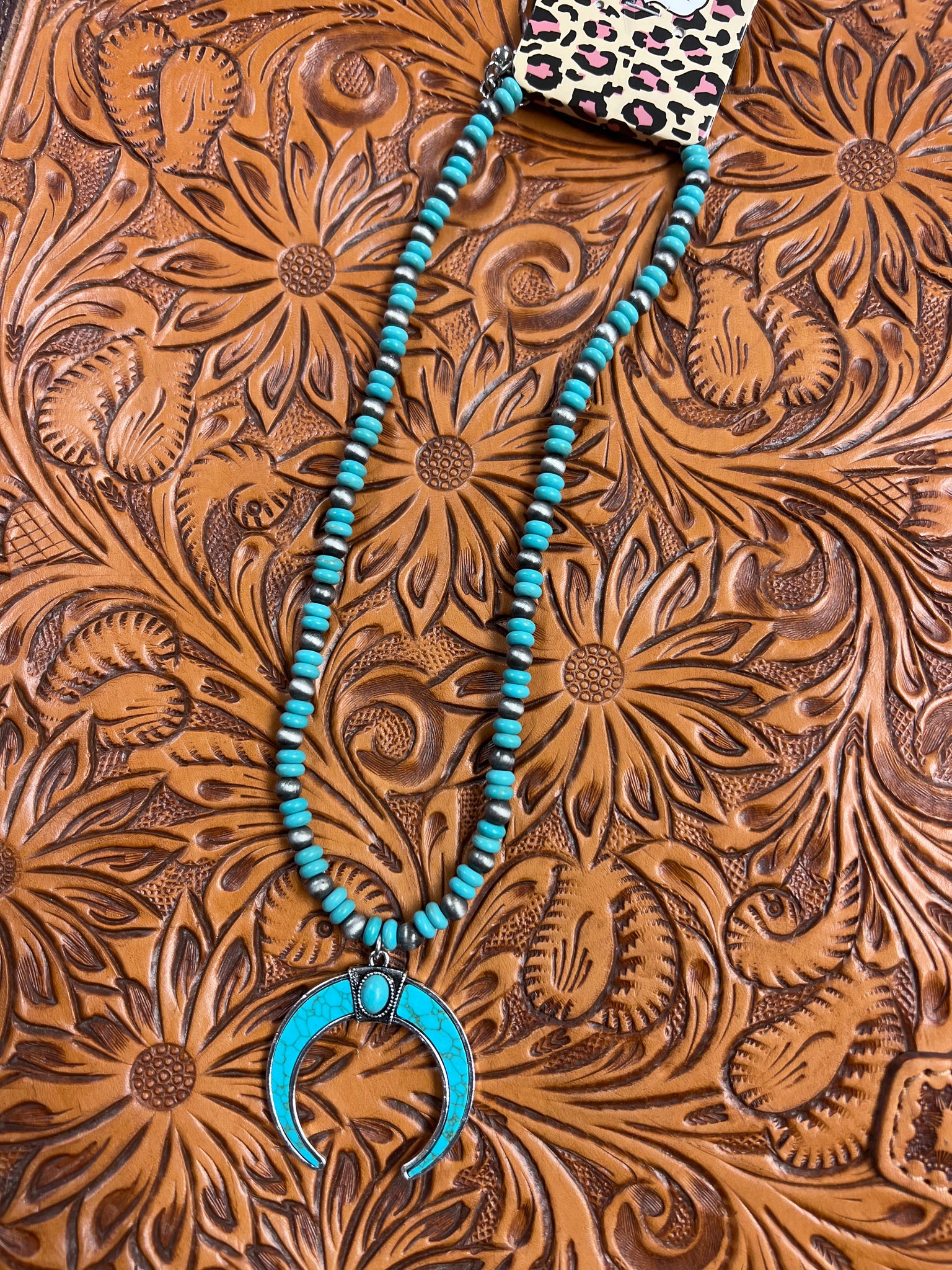 EDNA TURQUOISE NECKLACE